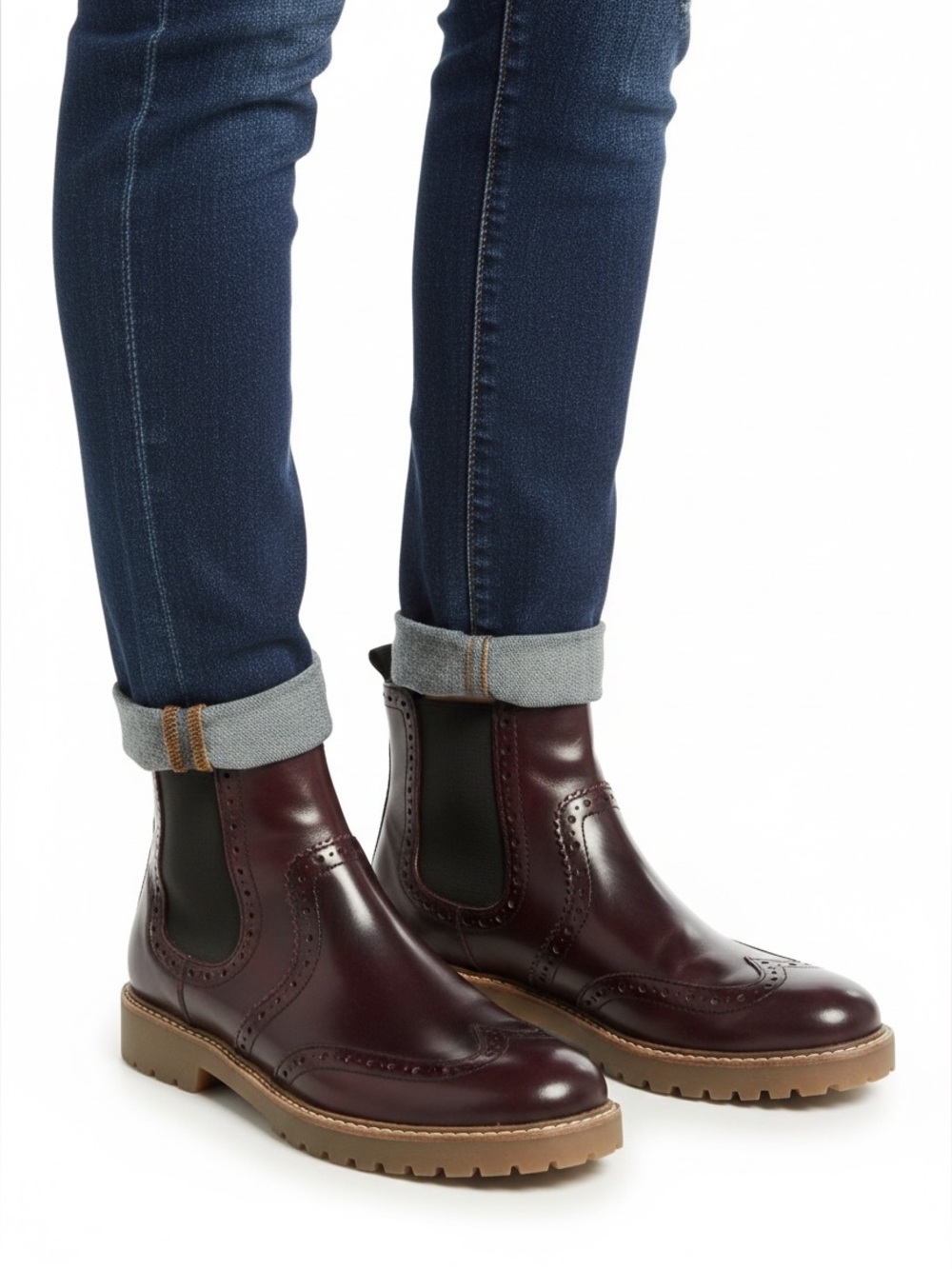 Graceland Havana V. Leather Chelsea Boots
size 8.5